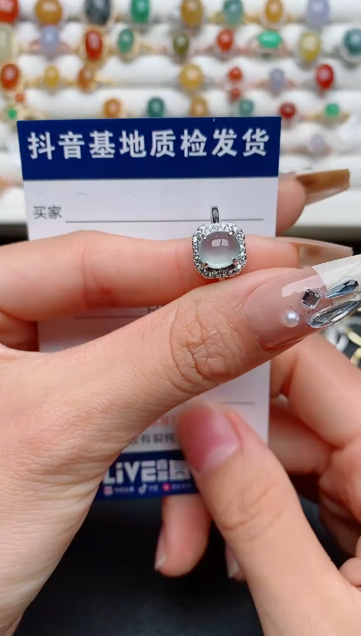 【闪购商品】翡翠戒指银S925镶嵌.............