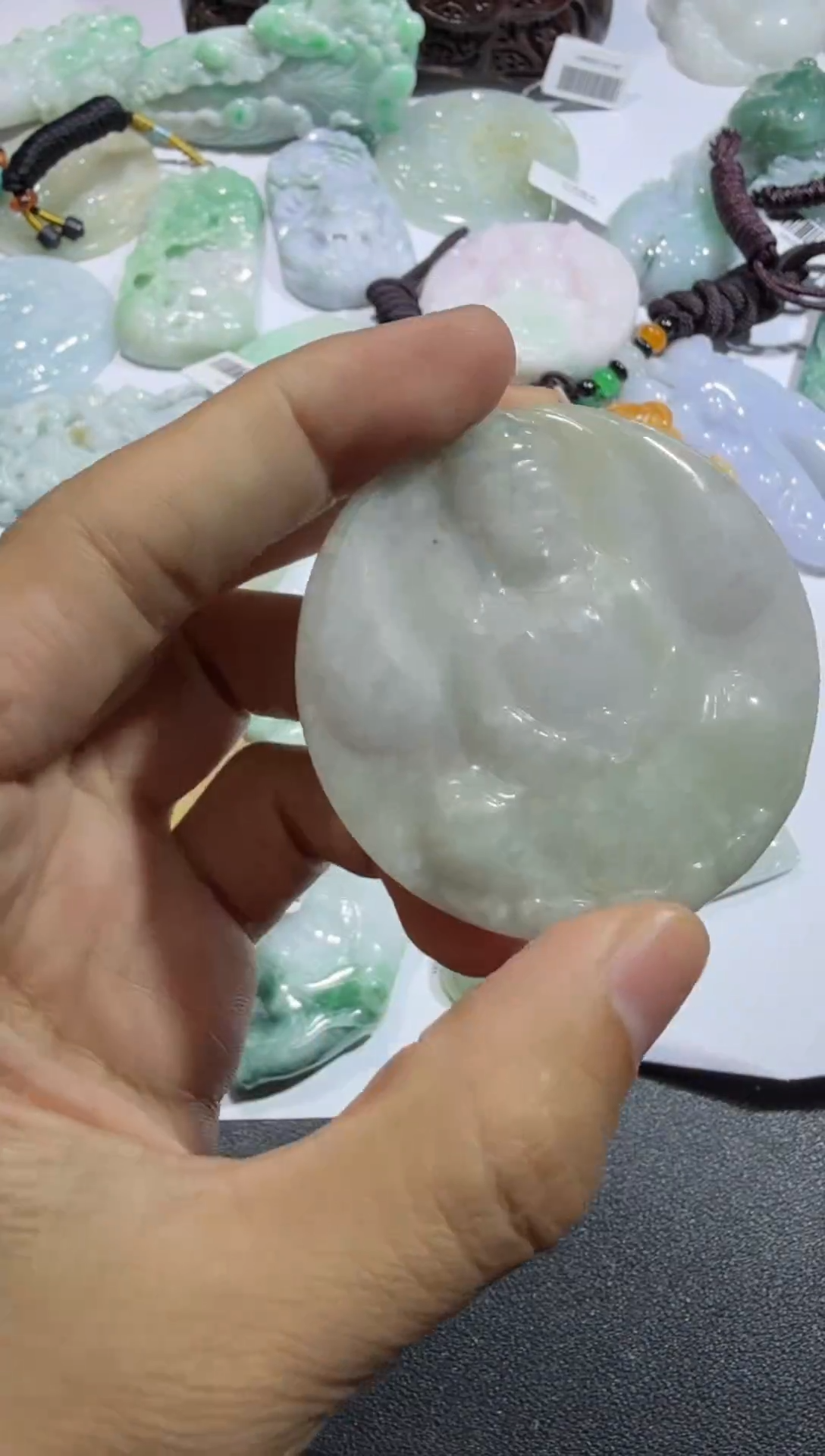 【闪购商品】翡翠颈饰未镶嵌00010667