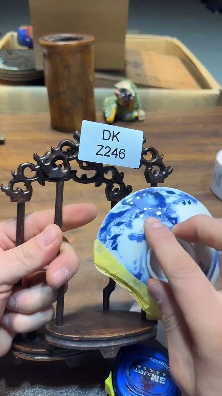 瓷片何***埃哈哈哈哈两个246