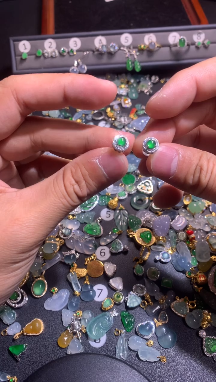 【闪购商品】翡翠吊坠(不含链)银S925镶嵌1