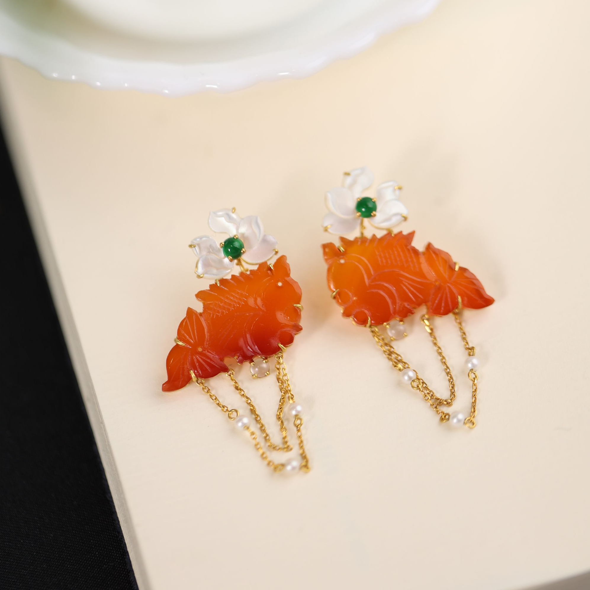 【暖见鱼】原创国风新中式定制珠宝18k金镶嵌玛瑙鱼耳饰