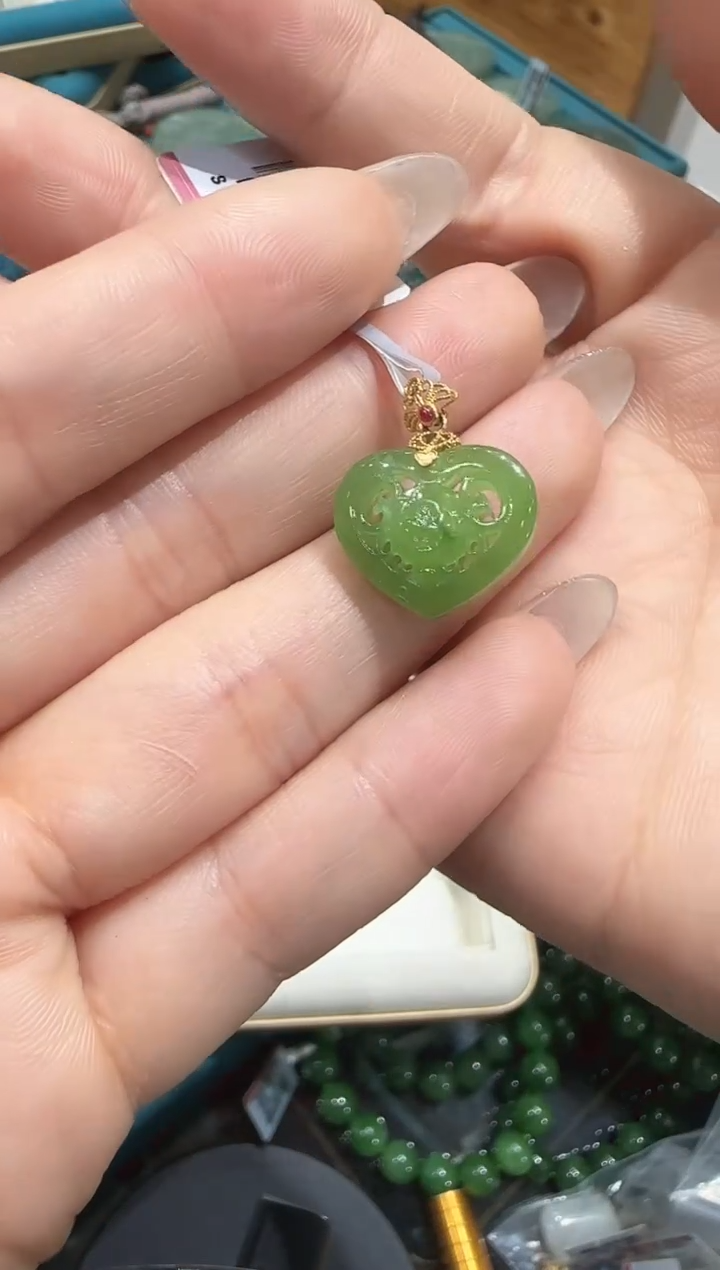 【闪购商品】和田玉吊坠/多样性发未镶嵌R63