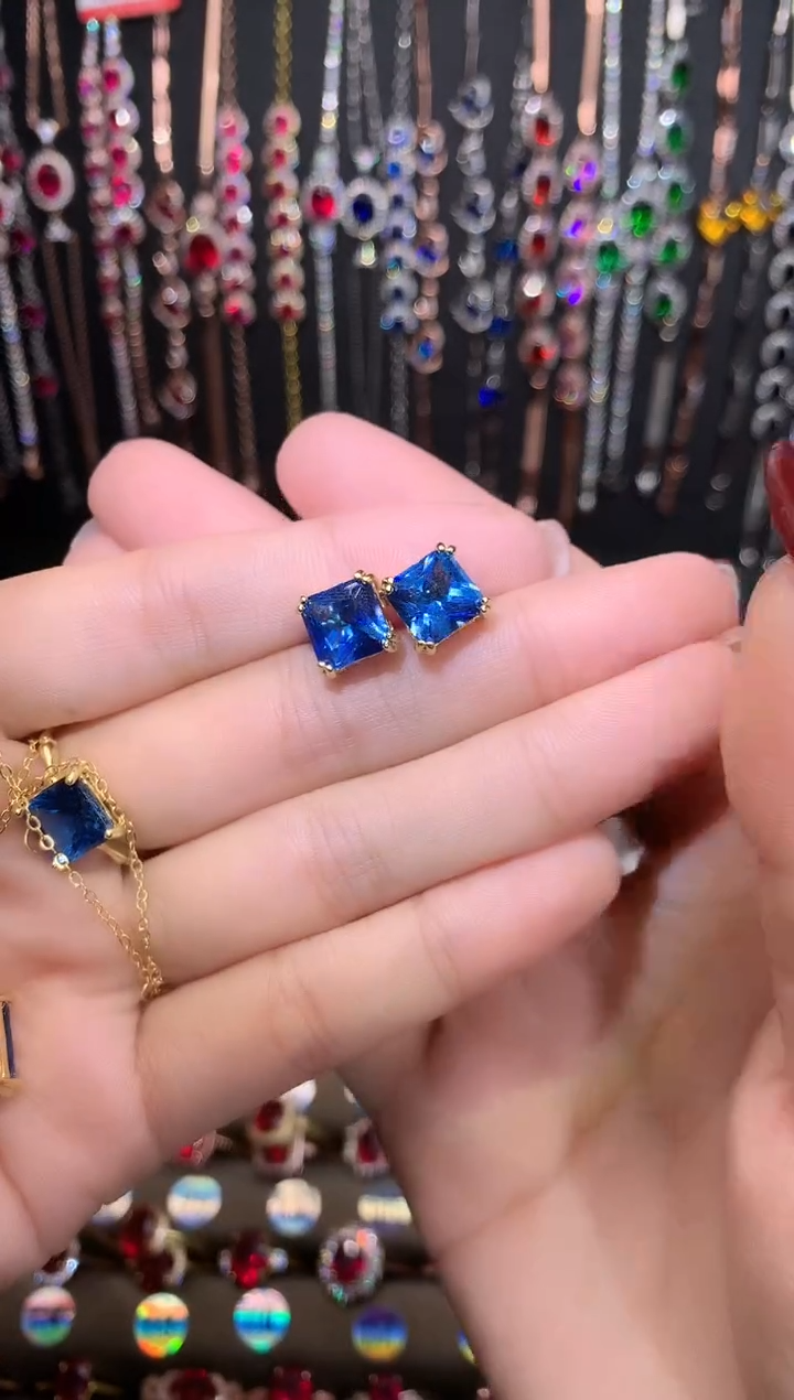 【闪购商品】蓝宝石耳饰银S925镶嵌金色