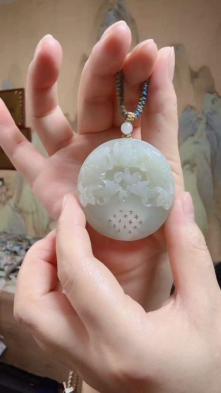 【闪购商品】和田玉颈饰未镶嵌.