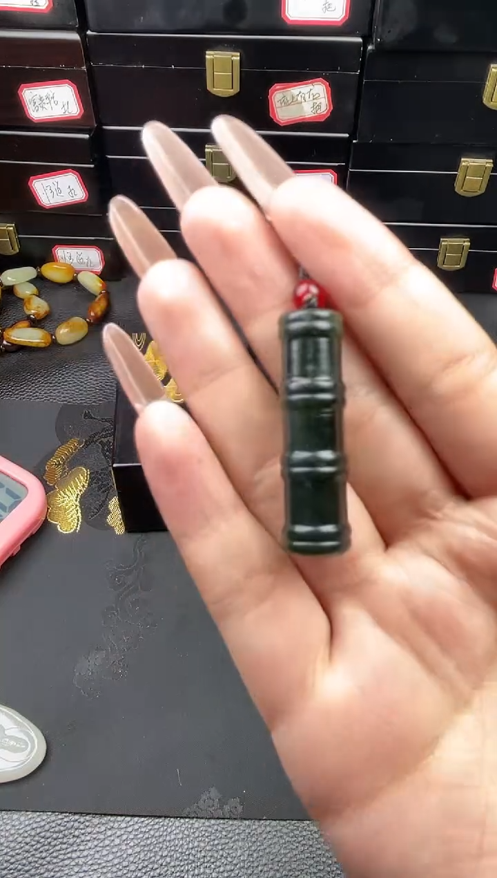 【闪购商品】和田玉吊坠未镶嵌1