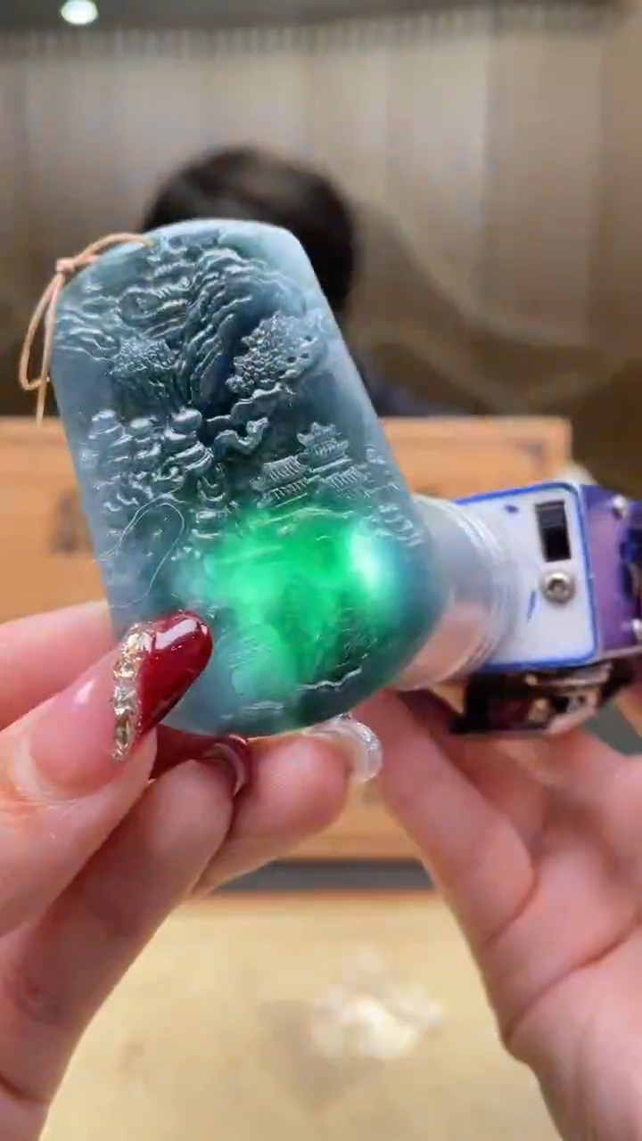 【闪购商品】定制翡翠未镶嵌       *576