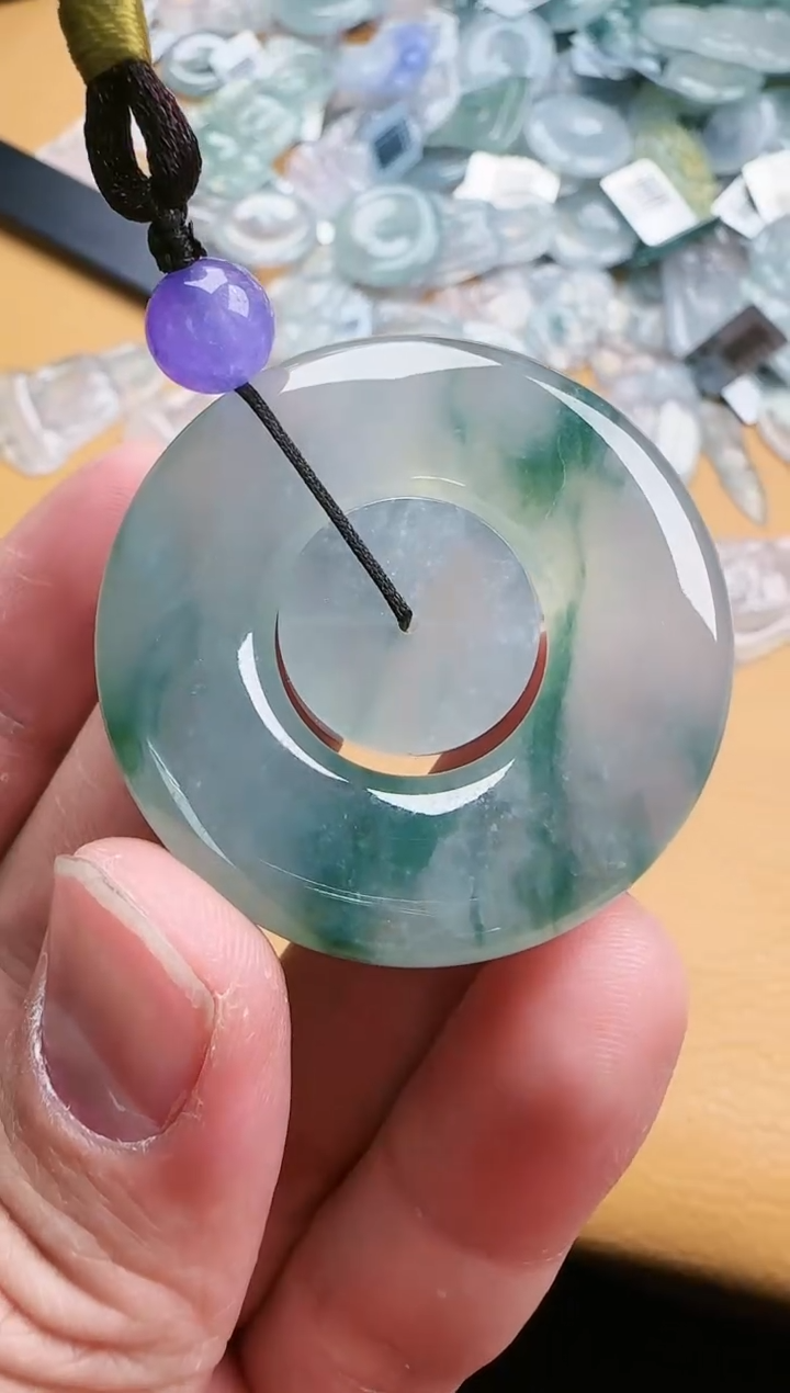 【闪购商品】翡翠颈饰未镶嵌缅甸天然翡翠