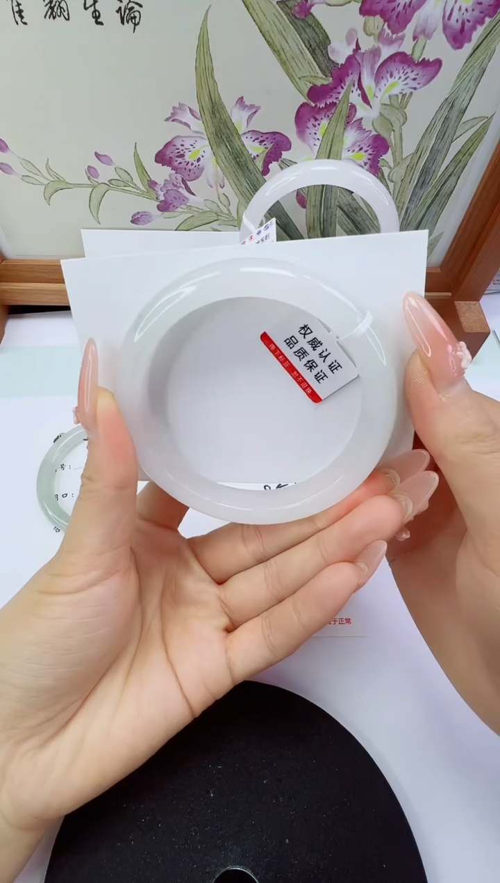 未镶嵌手镯石英岩玉95-60/61