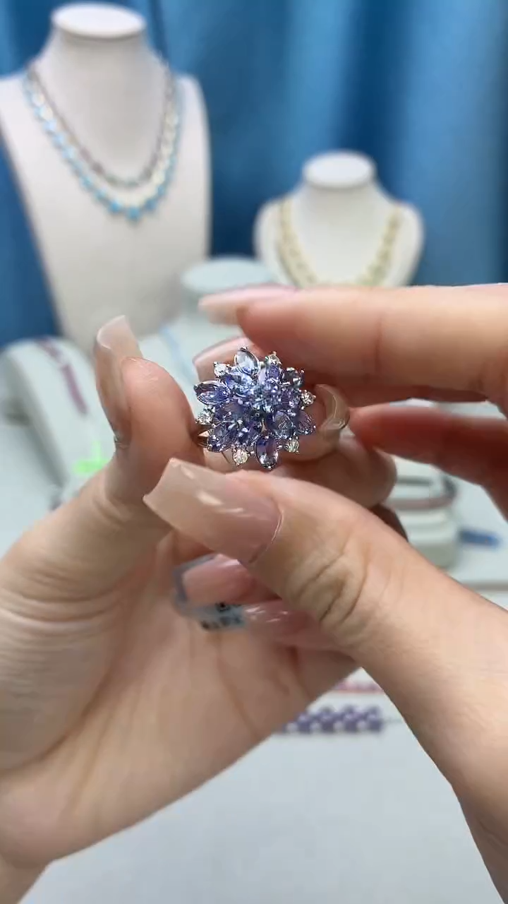 银S925镶嵌戒指坦桑石219BJ1209产品一个（多样性）