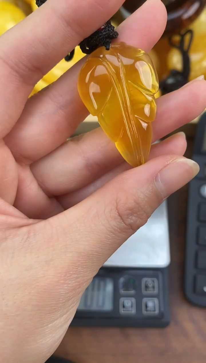 裸石琥珀未镶嵌天然琥珀蜜蜡