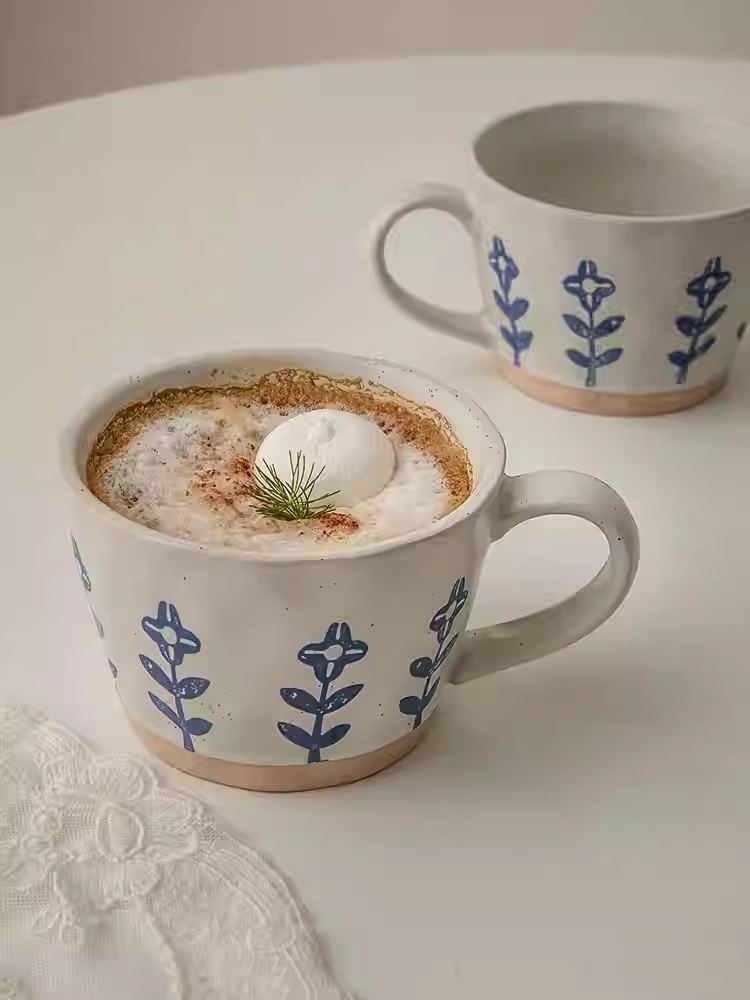 〖日系~蓝色小花杯子〗INS拉花咖啡杯高颜值喝水杯陶瓷马克杯