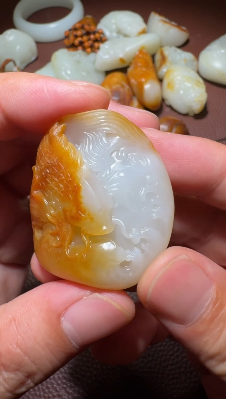 和田玉未镶嵌挂件和田玉