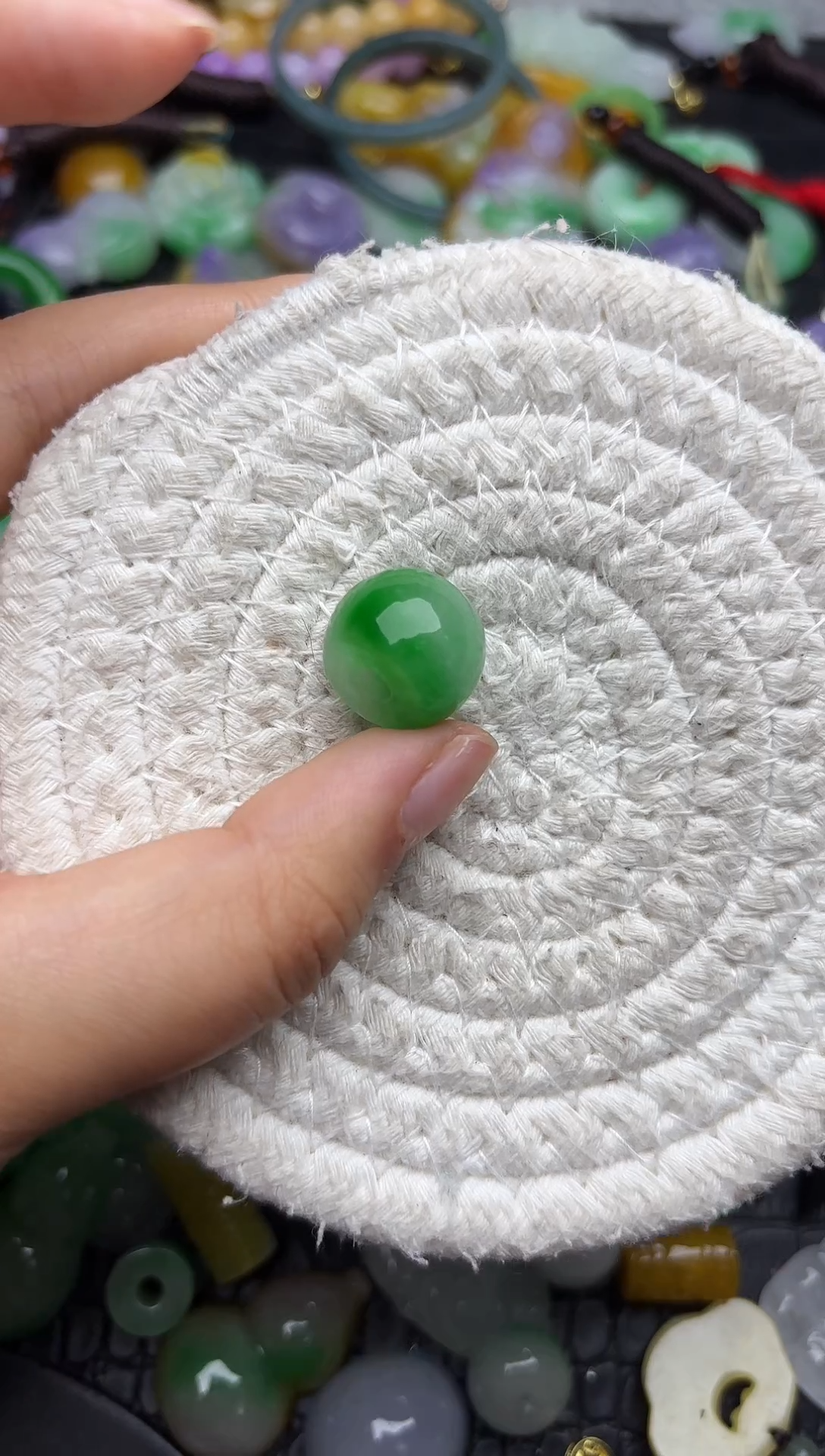 颈饰未镶嵌翡翠缅甸翡翠吊坠
