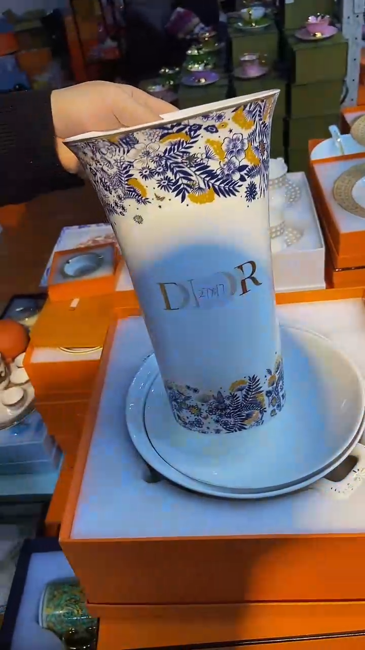 【闪购商品】鸿辉家品牌瓷器，京东包邮！