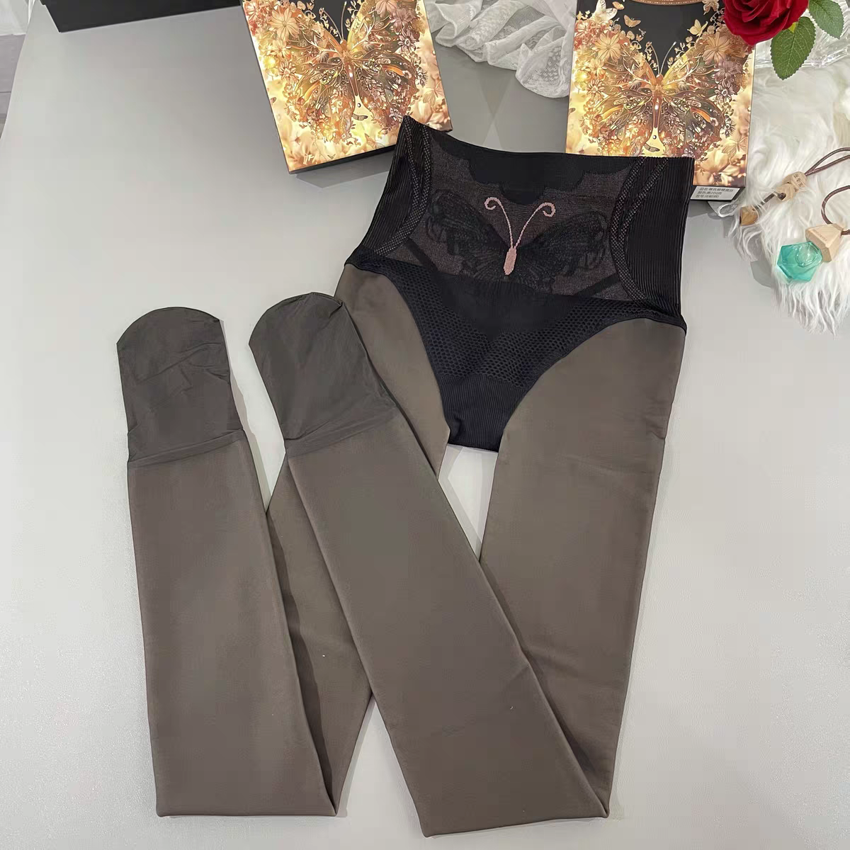 曼雪菲时尚简约裤子