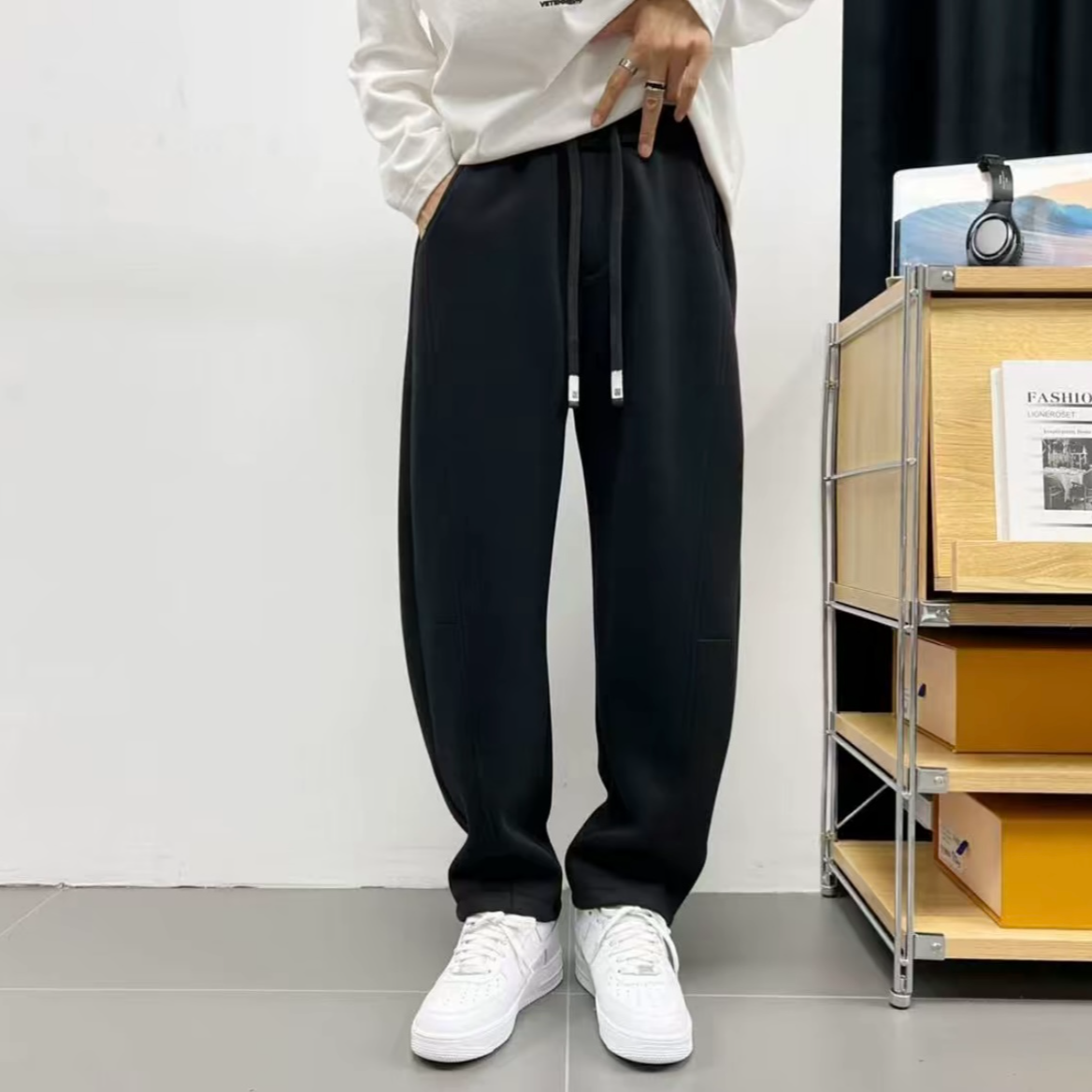 【小俞服饰】秋季休闲卫裤男士百搭宽松抽绳直筒时尚纯色