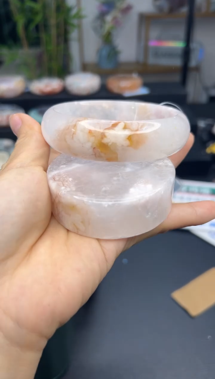 【闪购商品】石英质玉手镯未镶嵌A1238(64圈赠送镯心)