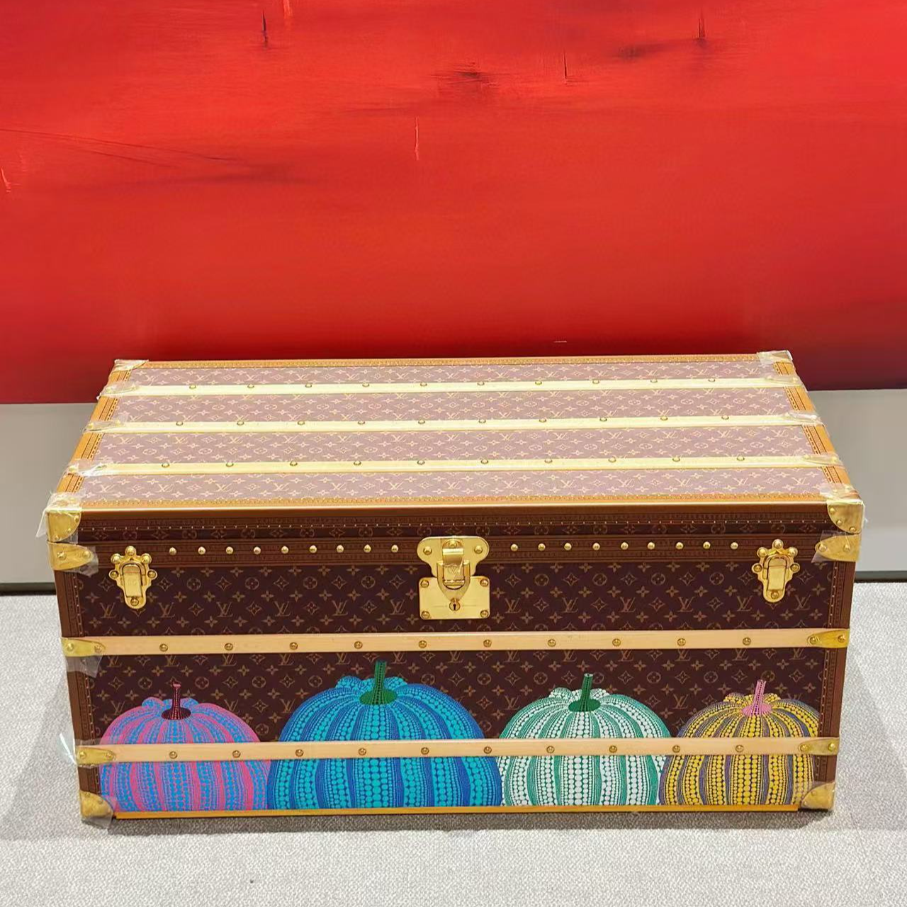 未使用 LouisVuitton/路易威登 老佛爷 草间弥生联名110茶几硬箱 