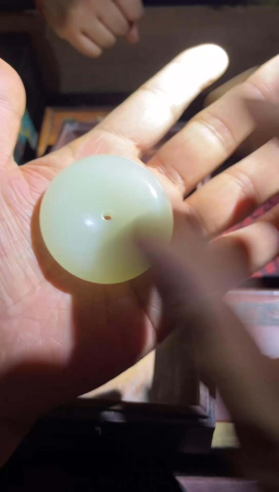 和田玉未镶嵌颈饰白玉平安扣1件