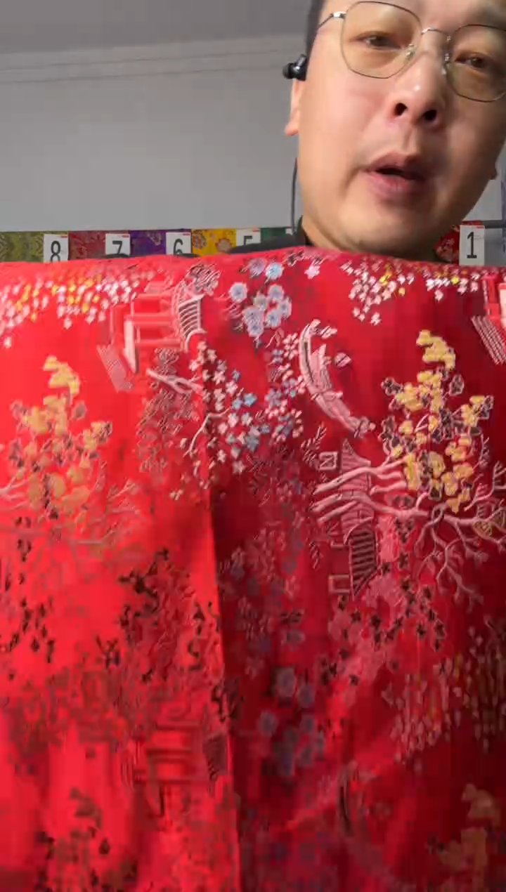 混纺织锦缎长60公分  宽110
