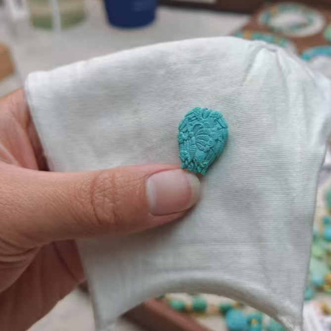 雅致家绿松石手工百搭（多样性发其一）绿松石雕刻件