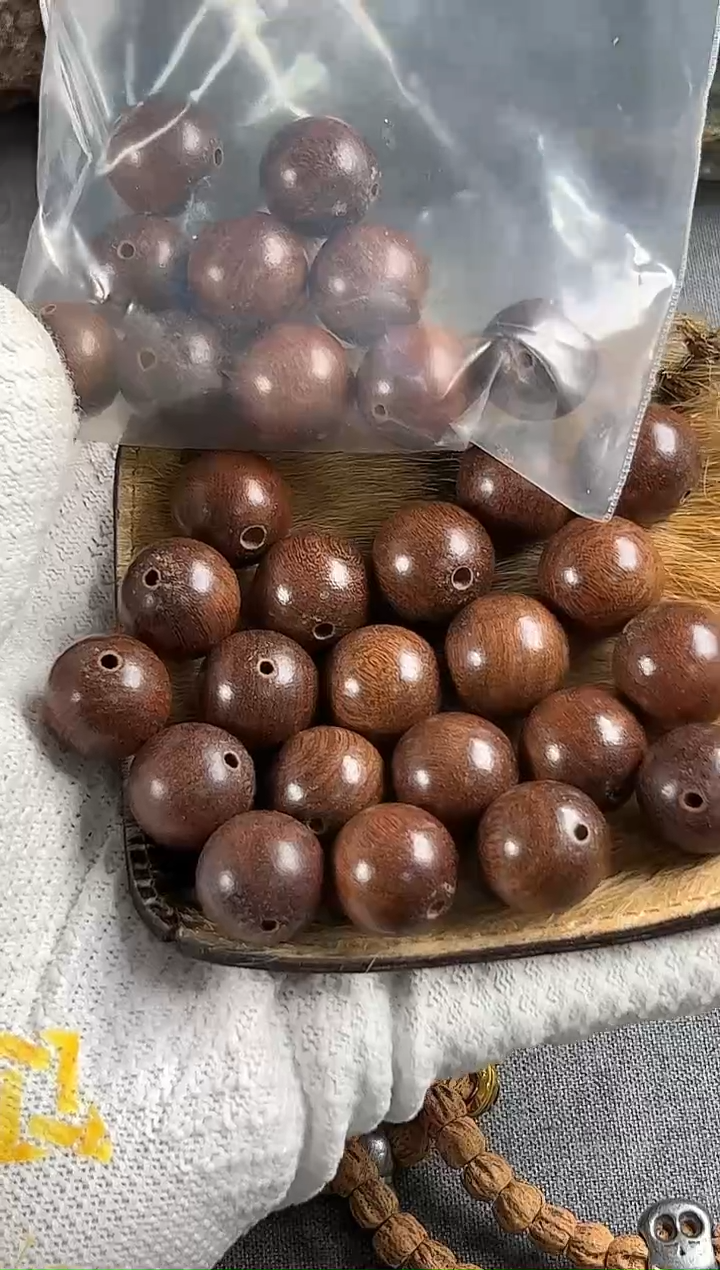 手串桃核互利互惠立花瑠莉开好了好啦好卡