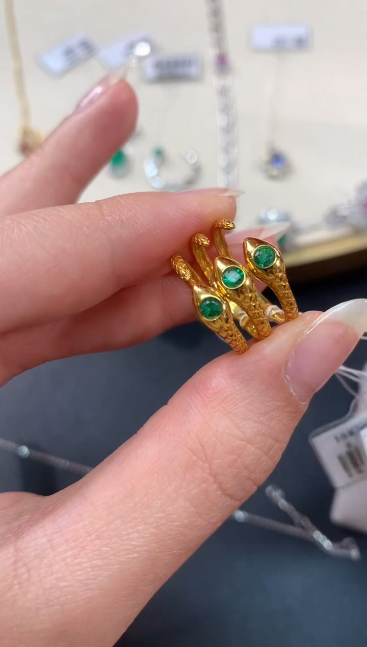 【闪购商品】祖母绿戒指18K金镶嵌V47|1800多样性发货一件+0