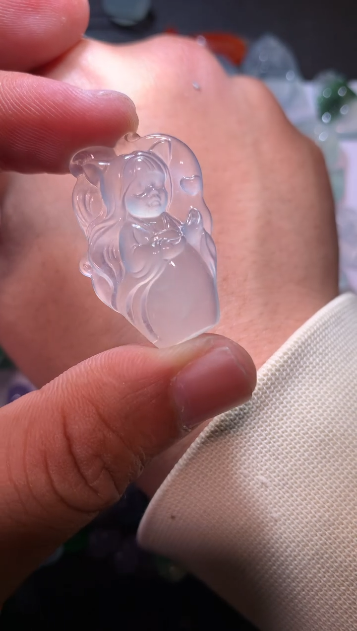 【闪购商品】翡翠颈饰未镶嵌狐仙