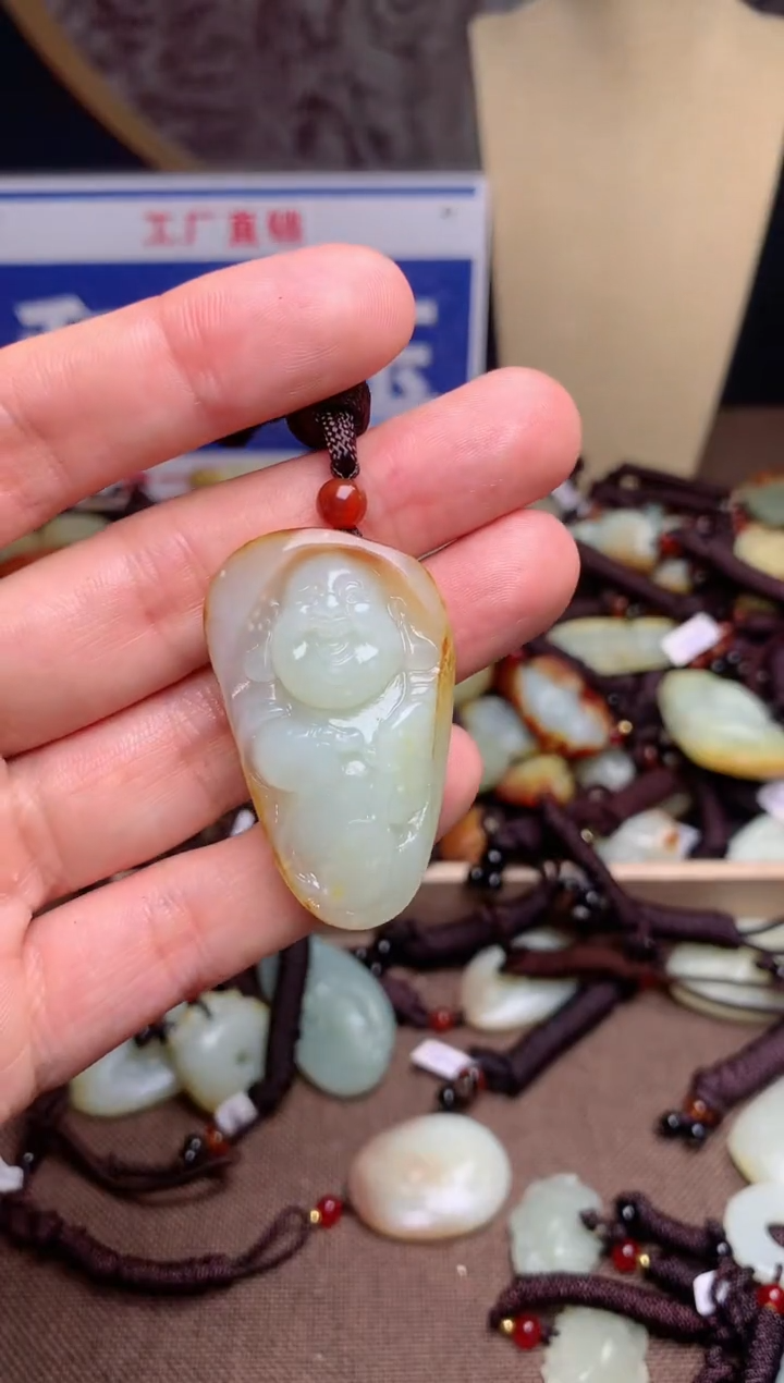 【闪购商品】和田玉颈饰未镶嵌1