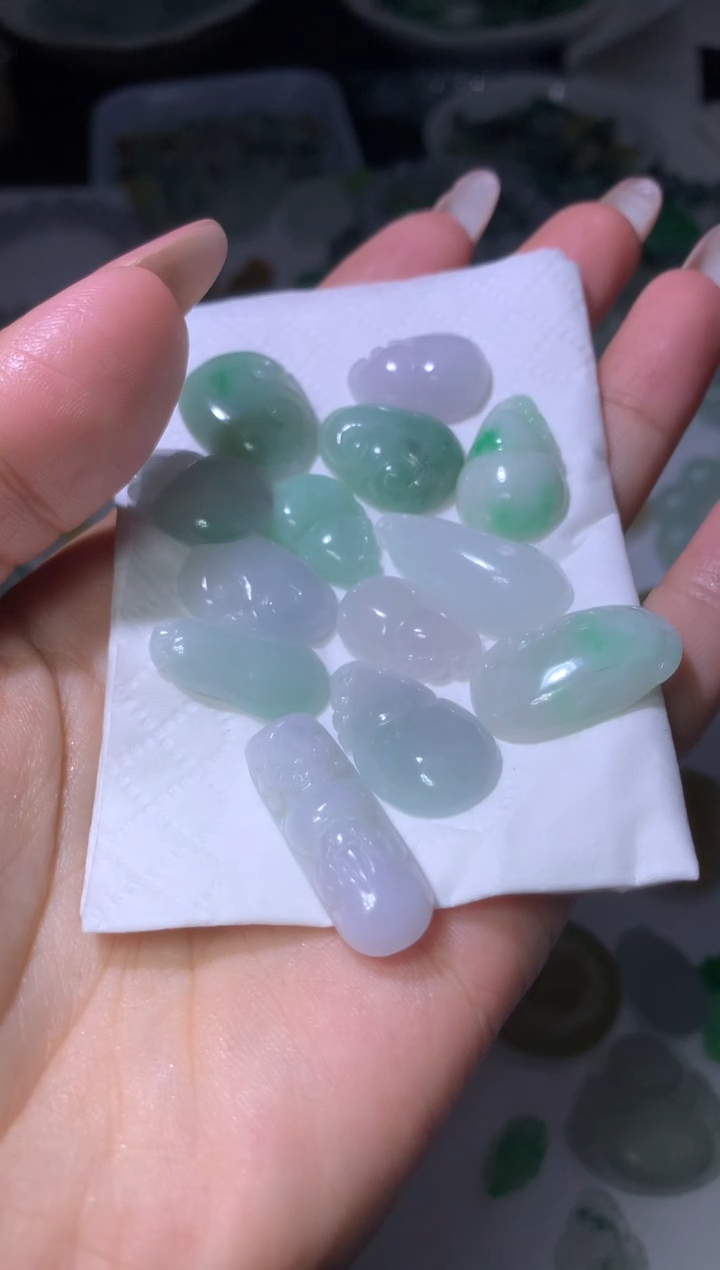 未镶嵌挂件翡翠米**太MXX058613