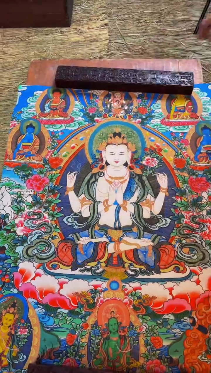 装裱画精品手绘唐卡链接--A112