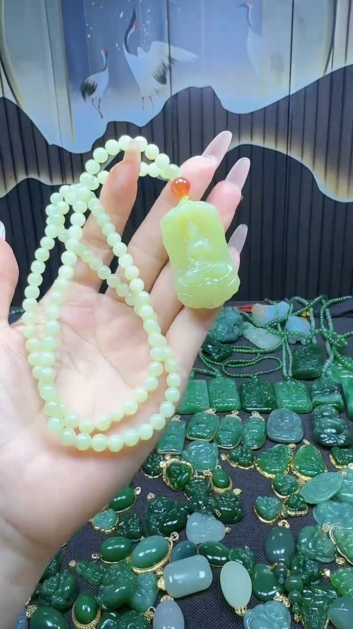 【闪购商品】和田玉挂件未镶嵌1