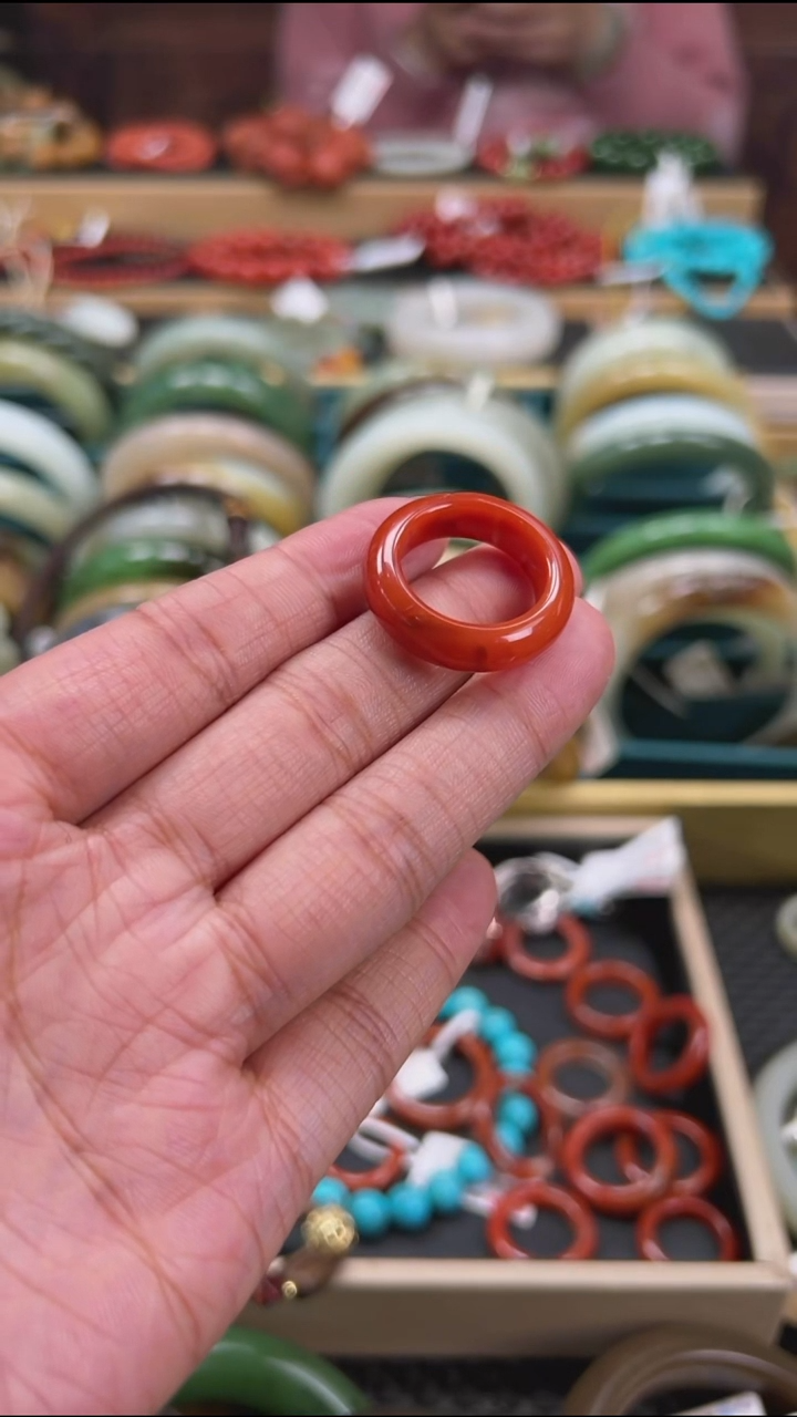 未镶嵌手镯和田玉1