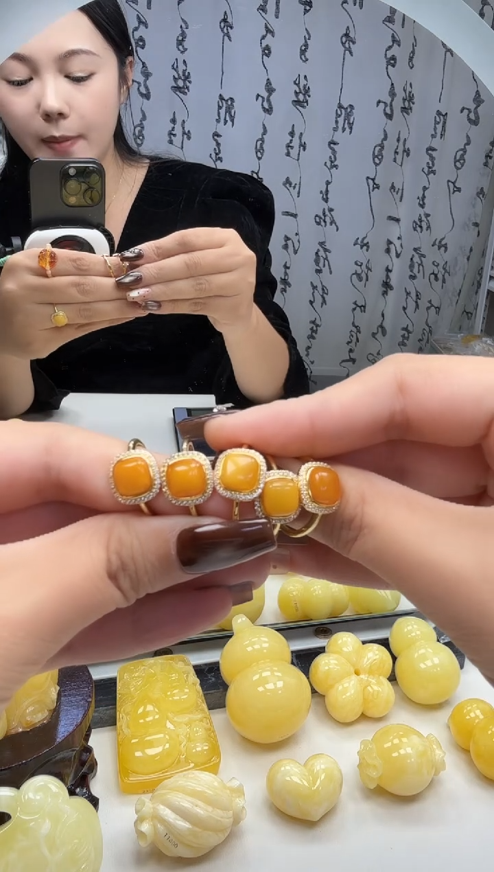 裸石琥珀银S925镶嵌随机一个