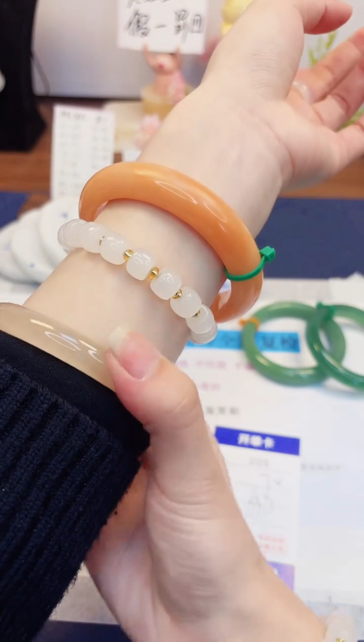 【闪购商品】石英质玉手镯未镶嵌305-财气镯-圈口63