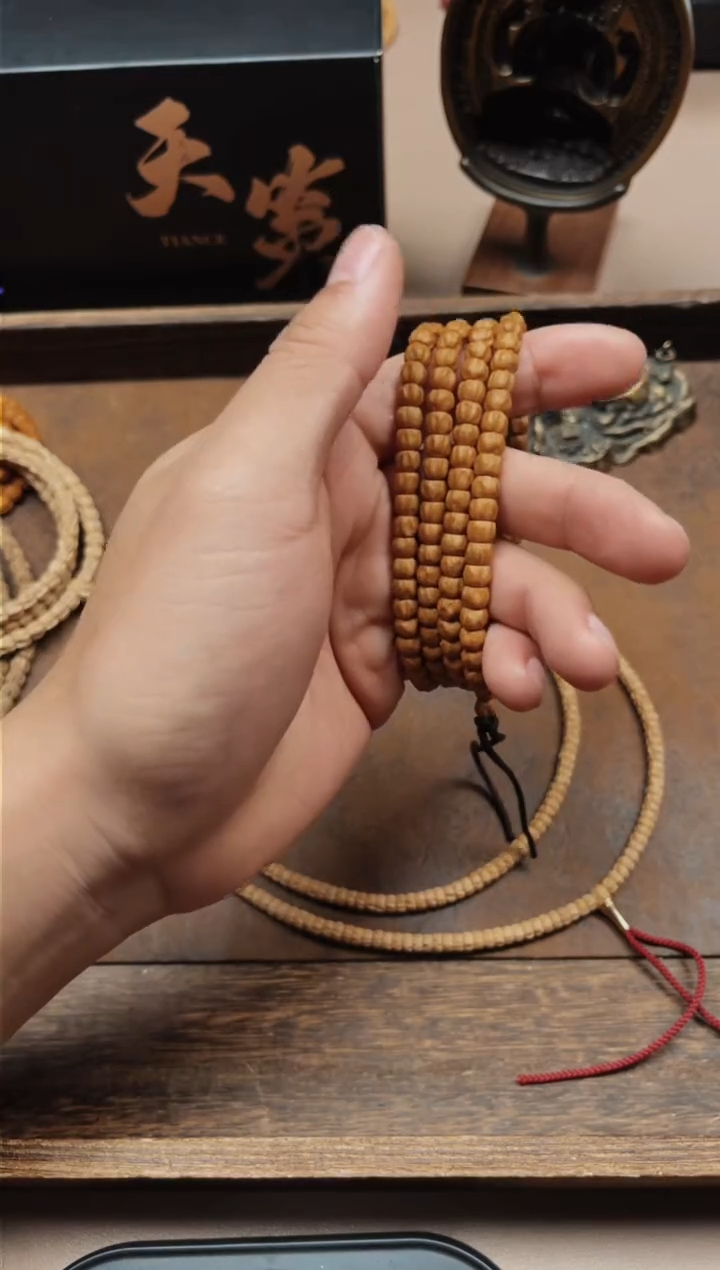 【闪购商品】柏香籽/百香籽手串奶酪无相