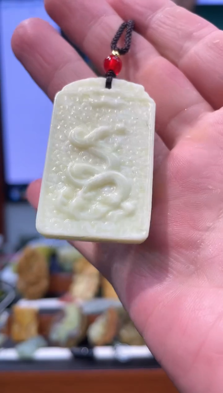 【闪购商品】岫玉吊坠未镶嵌·