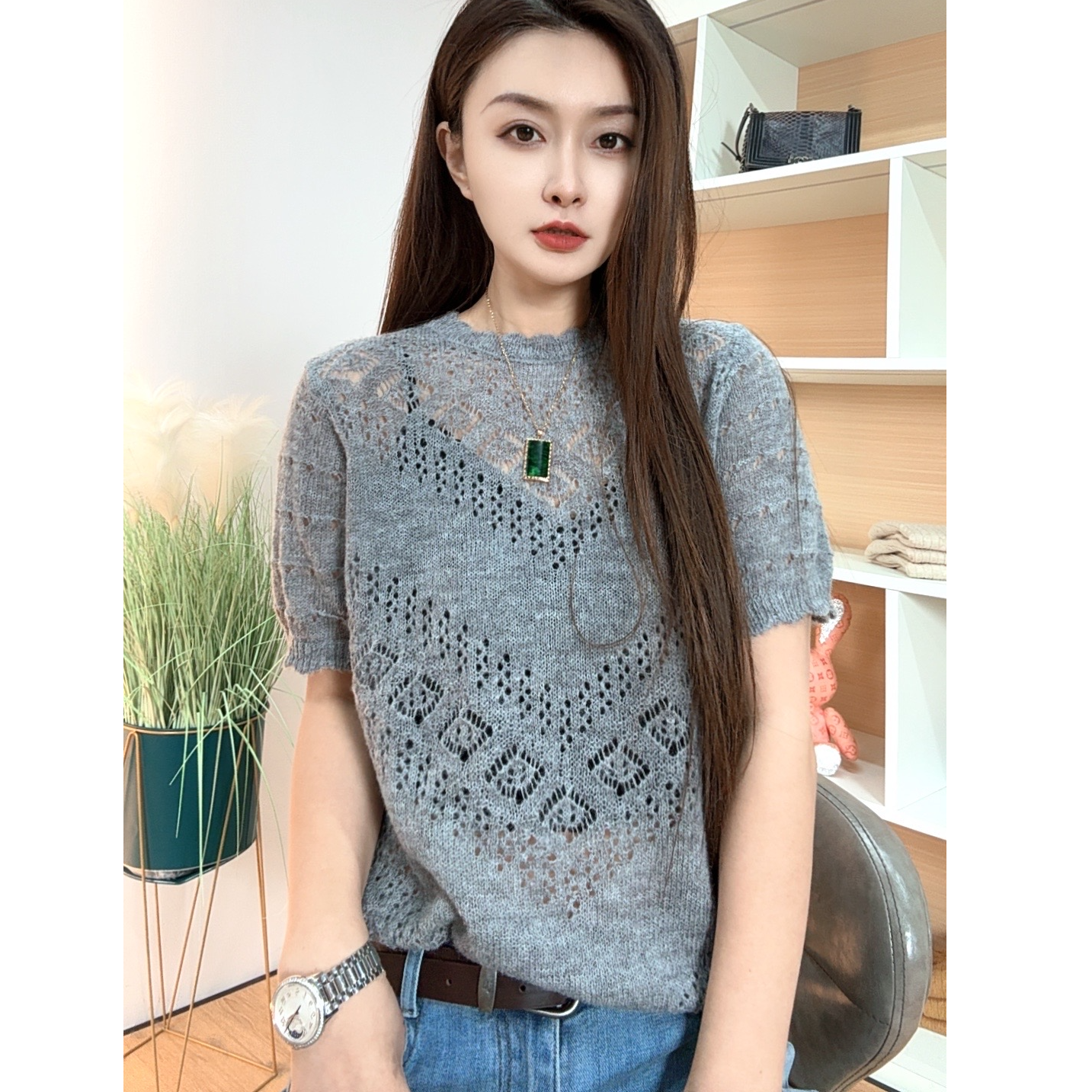 【例畔精选】2025新款重工时尚轻奢气质百搭圆领镂空针织衫S830#