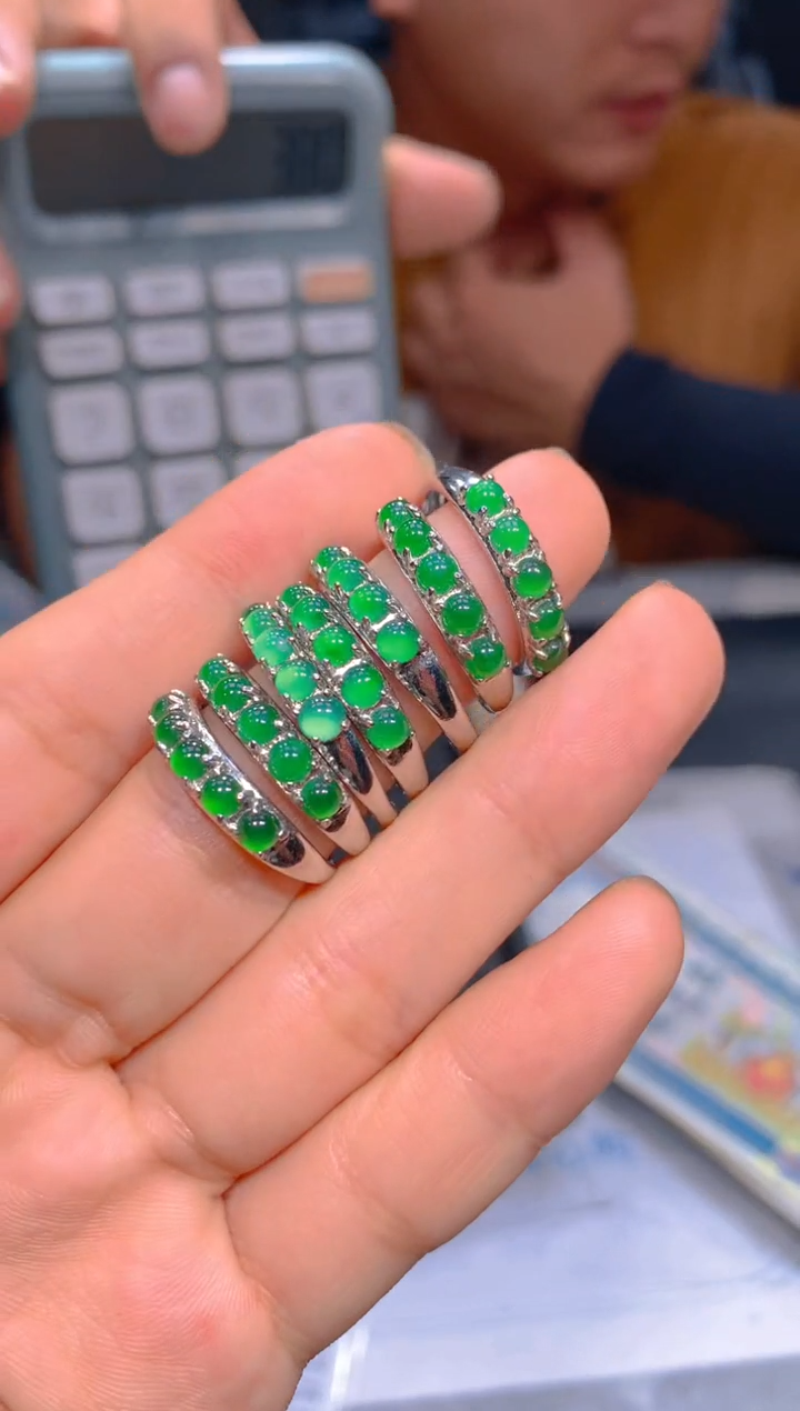 定制翡翠未镶嵌6多样性发货（发其一）