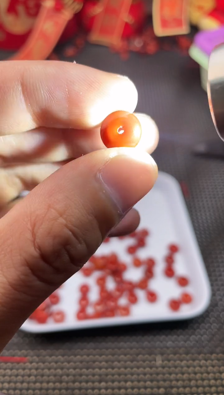 【闪购商品】南红玛瑙单珠未镶嵌1号柿子红卡4*10隔片一颗