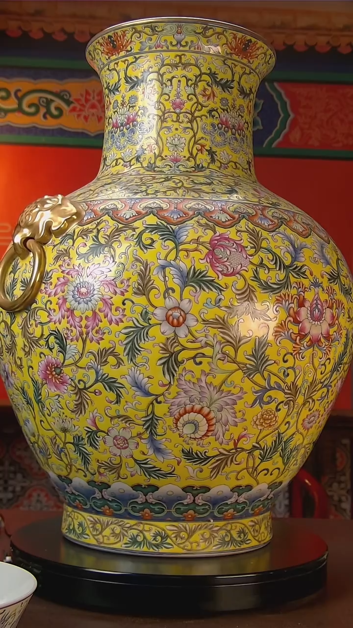 【闪购商品】中国陶瓷三足鉴赏