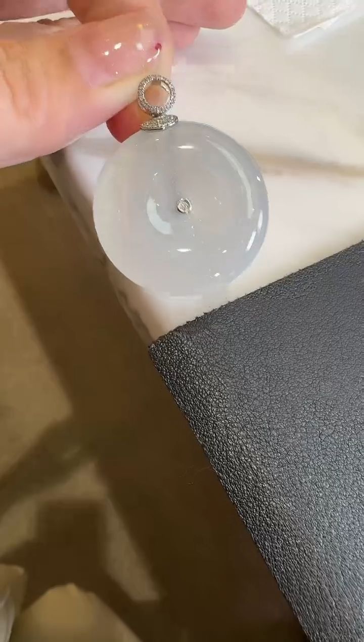 【闪购商品】翡翠吊坠(不含链)18K金镶嵌【源头工厂】钻石镶嵌