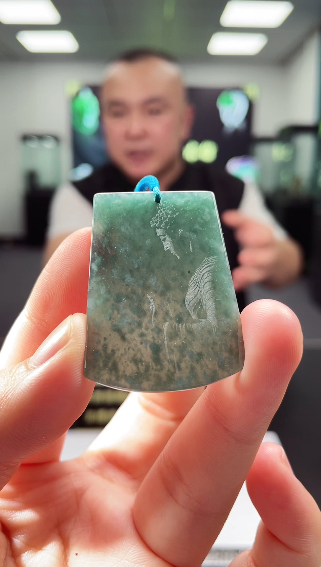 翡翠未镶嵌颈饰天然A货翡翠