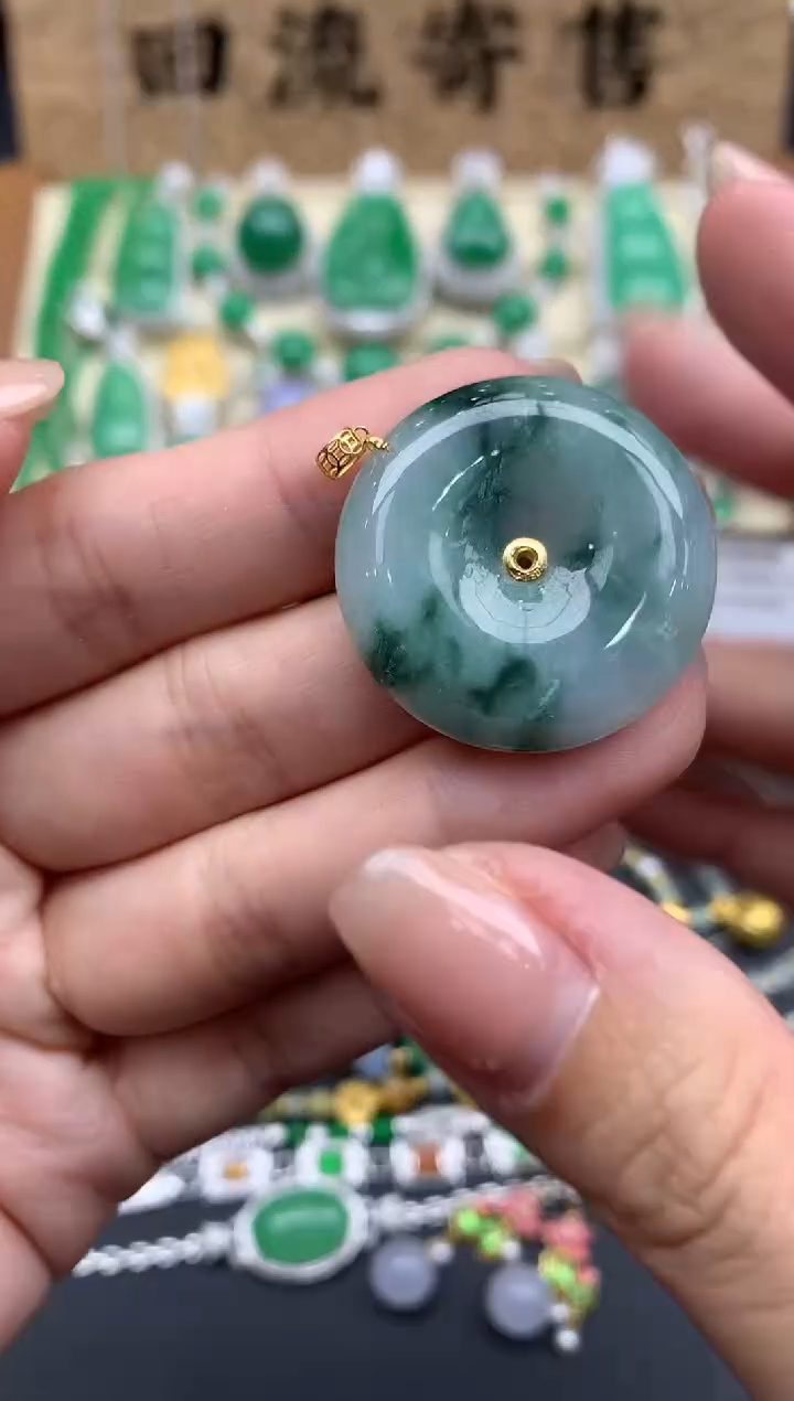 【闪购商品】翡翠颈饰18K金镶嵌124-中国好珍宝