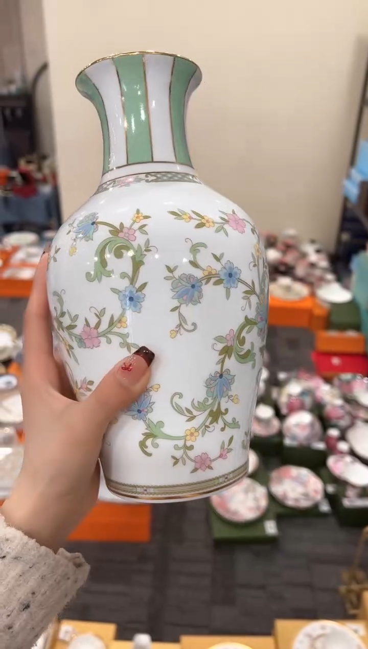 【闪购商品】杯H211------------