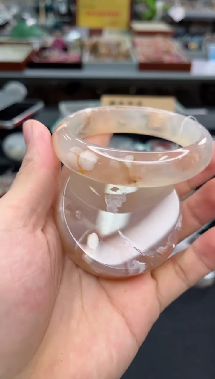 【闪购商品】石英质玉手镯未镶嵌64圈口（赠品镯心）6448352