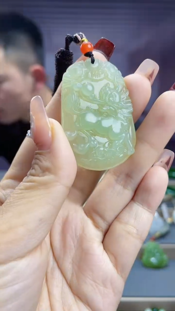 【闪购商品】和田玉吊坠未镶嵌62