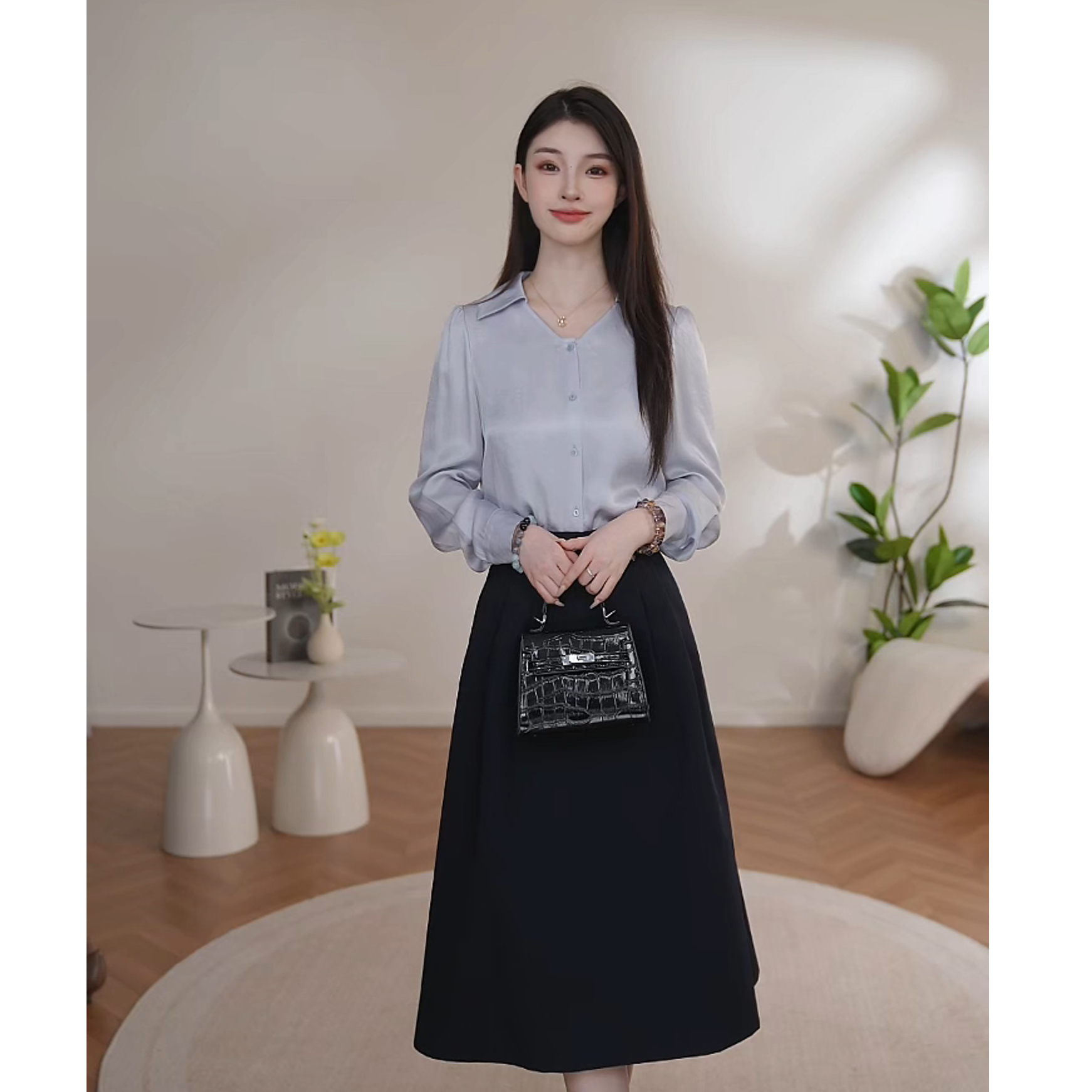 【曼贝】秋季新款时尚长袖衬衣云水蓝显瘦衬衫女法式8593188【珮珮】