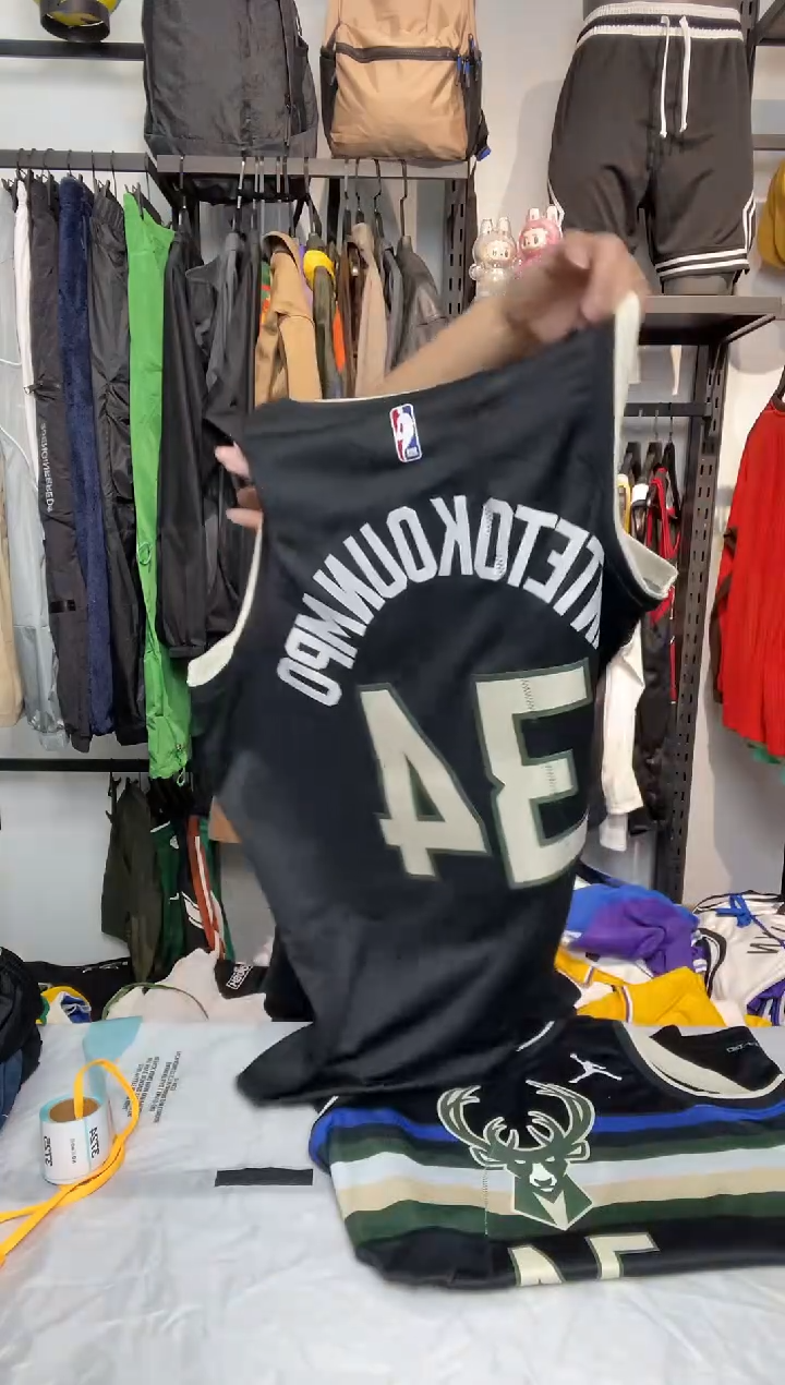 3722编码 耐克卫衣服饰过款为准 尺码