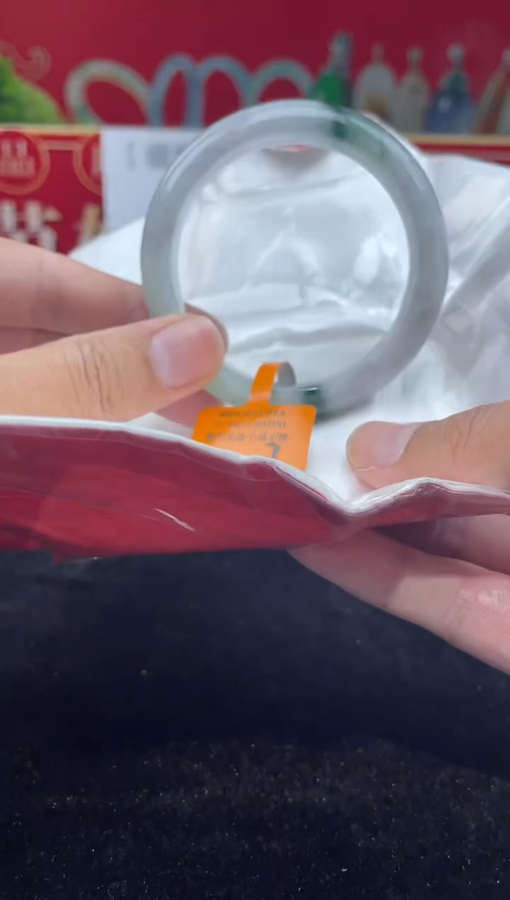 【闪购商品】翡翠手镯未镶嵌手镯8